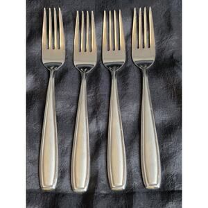 Set Of 4 Oneida Dinner Forks 1110 China Light Scratching